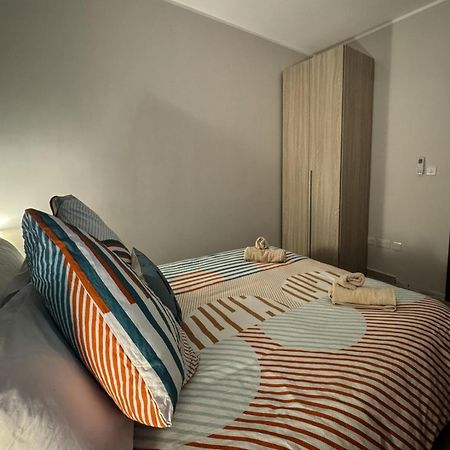 Centrally Located, Well Equipped, Stylish Flat. San Pawl il-Baħar Eksteriør billede