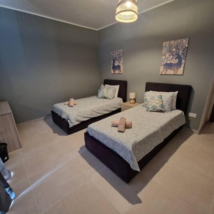 Centrally Located, Well Equipped, Stylish Flat. San Pawl il-Baħar Eksteriør billede