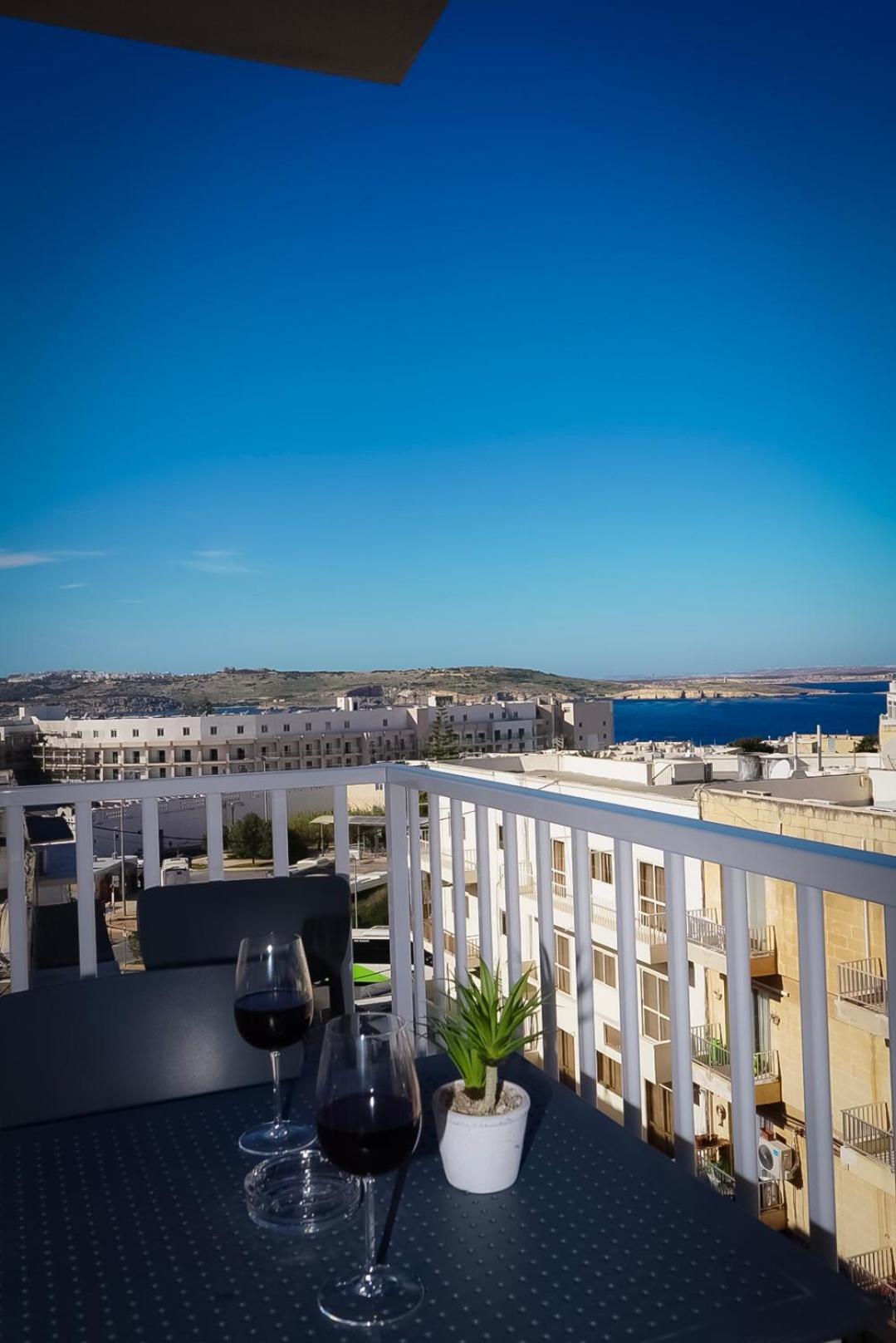 Centrally Located, Well Equipped, Stylish Flat. San Pawl il-Baħar Eksteriør billede