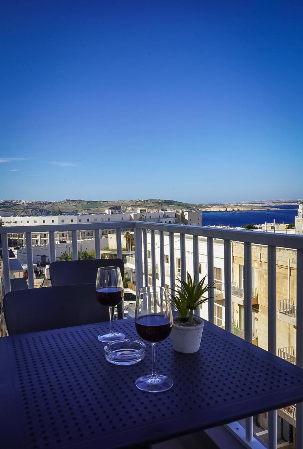Centrally Located, Well Equipped, Stylish Flat. San Pawl il-Baħar Eksteriør billede