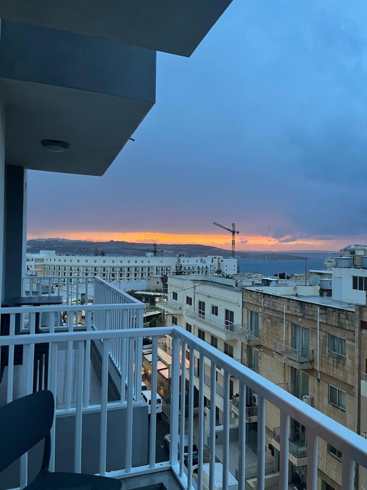 Centrally Located, Well Equipped, Stylish Flat. San Pawl il-Baħar Eksteriør billede