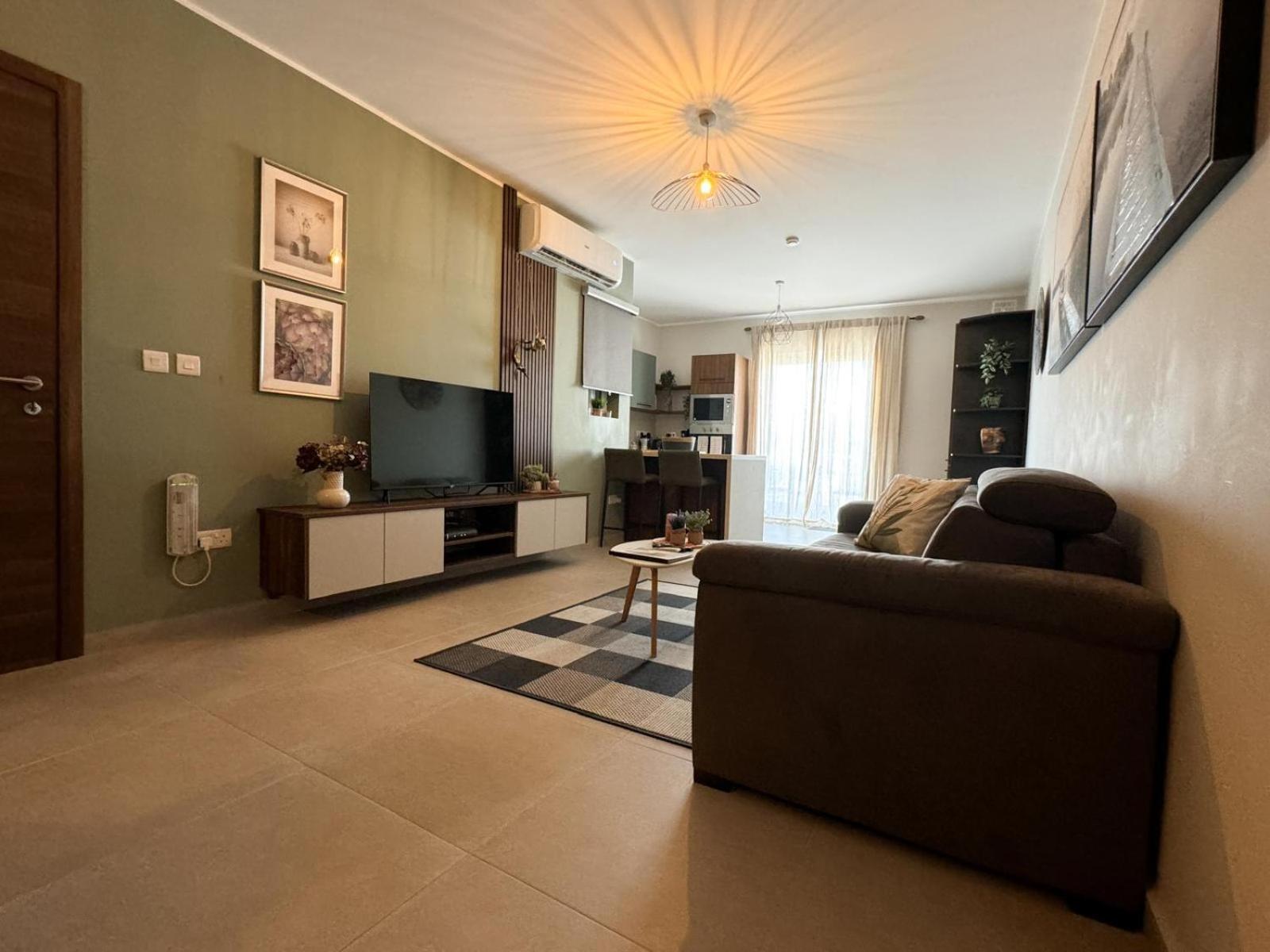Centrally Located, Well Equipped, Stylish Flat. San Pawl il-Baħar Eksteriør billede