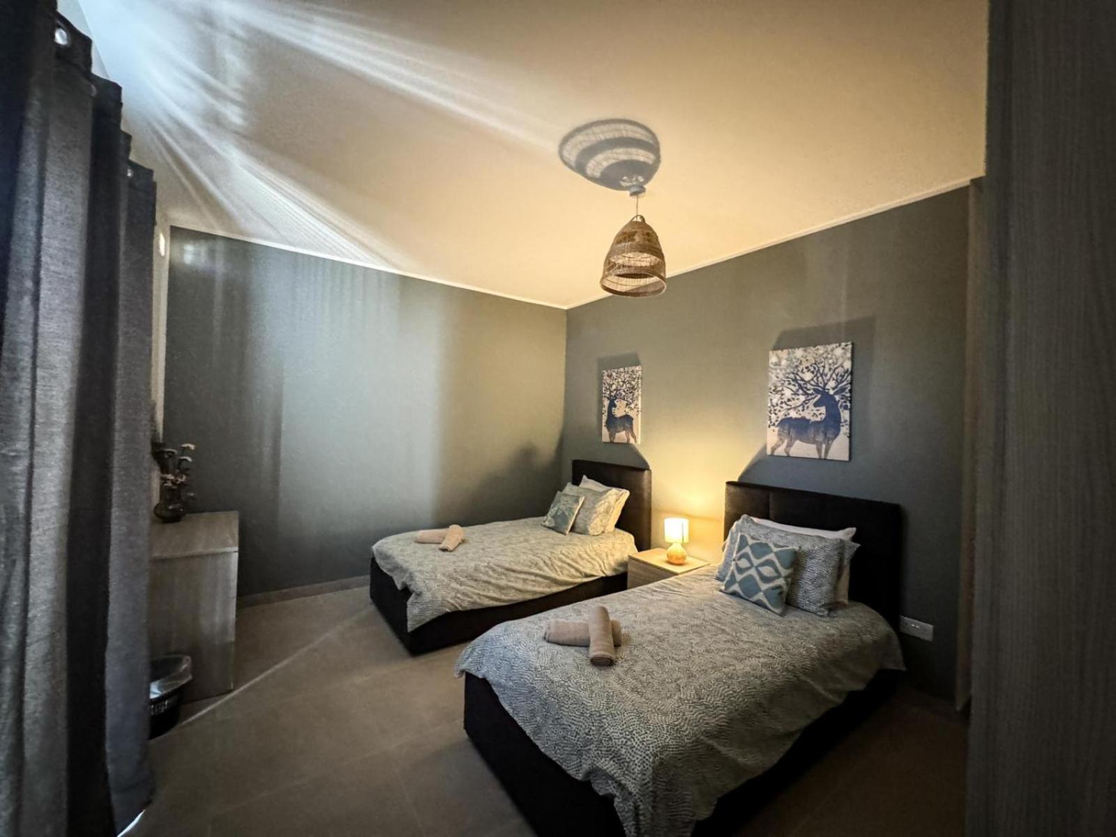 Centrally Located, Well Equipped, Stylish Flat. San Pawl il-Baħar Eksteriør billede