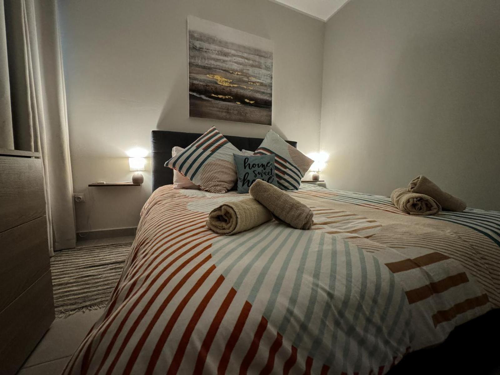 Centrally Located, Well Equipped, Stylish Flat. San Pawl il-Baħar Eksteriør billede